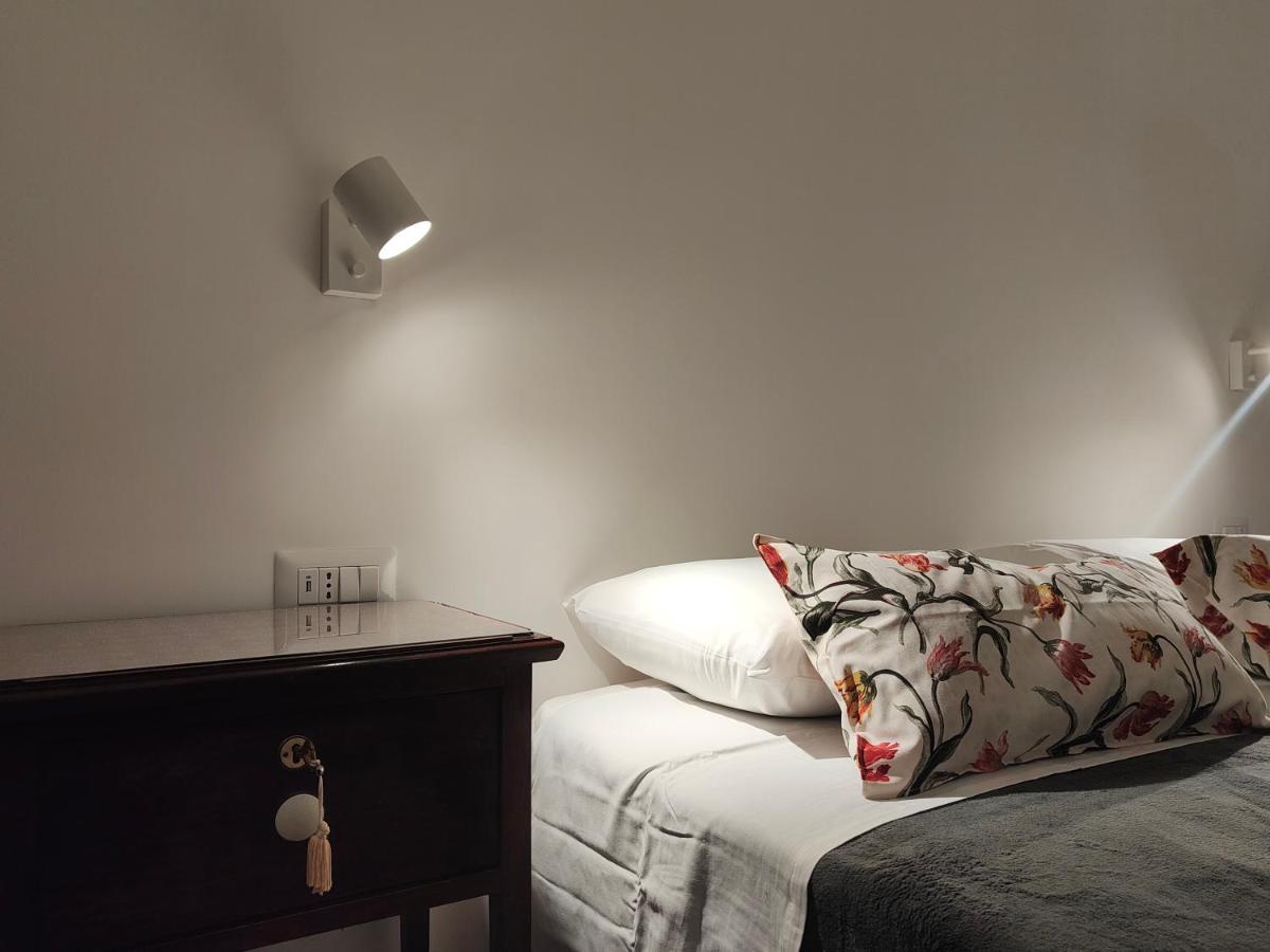 Appartement "Infrascata" Cento Metri Dal Mann à Naples Extérieur photo