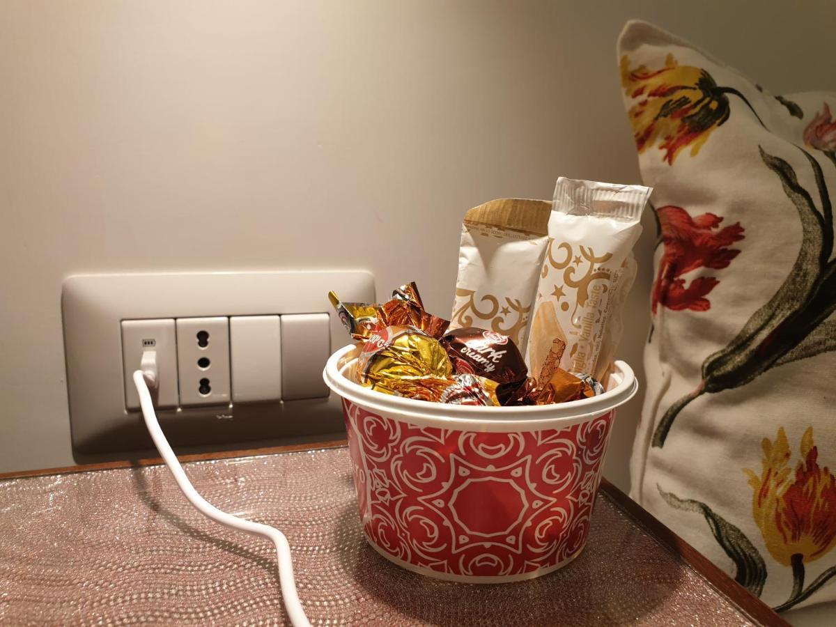 Appartement "Infrascata" Cento Metri Dal Mann à Naples Extérieur photo