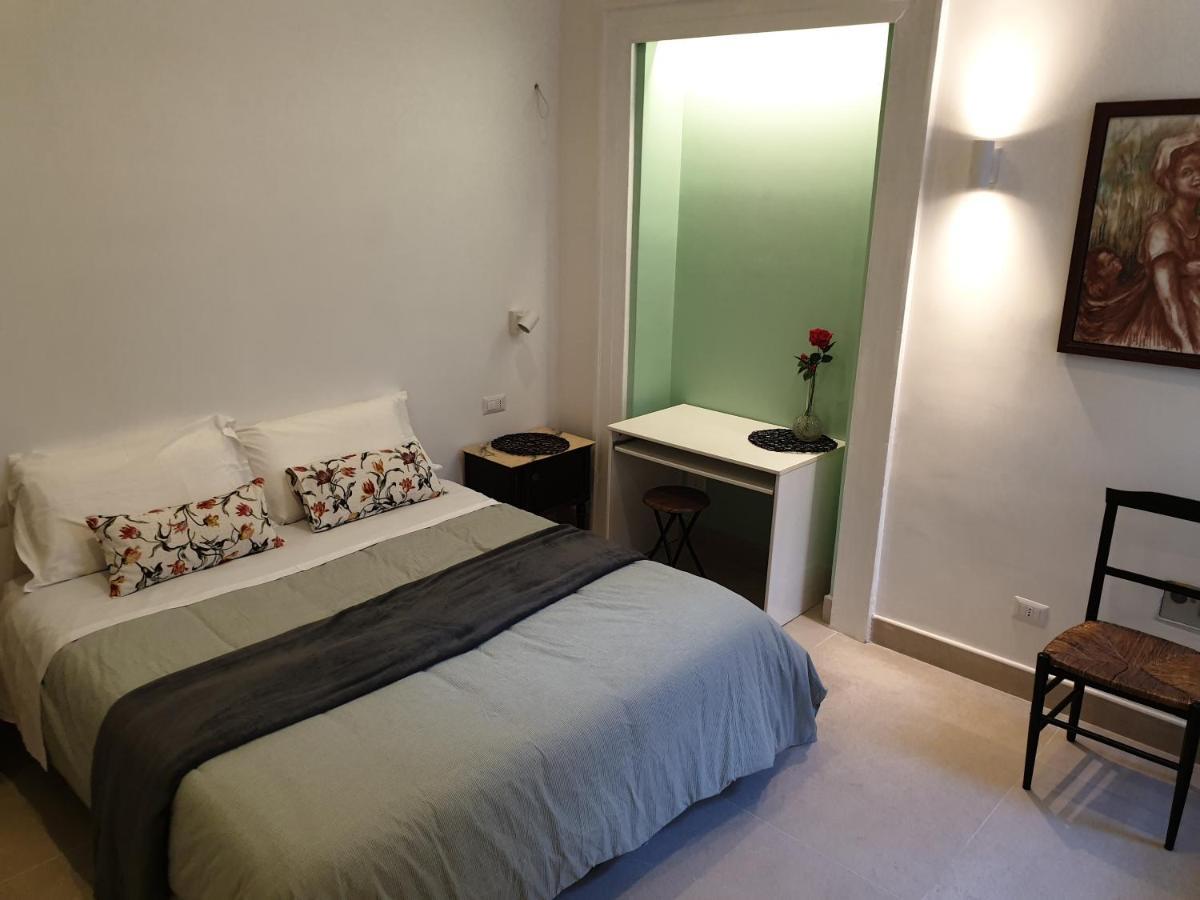 Appartement "Infrascata" Cento Metri Dal Mann à Naples Chambre photo